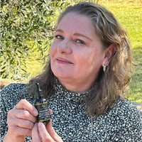 rawbeauty skincare Renewal Elixir Facial Oil Infused With Kangaroo Flower