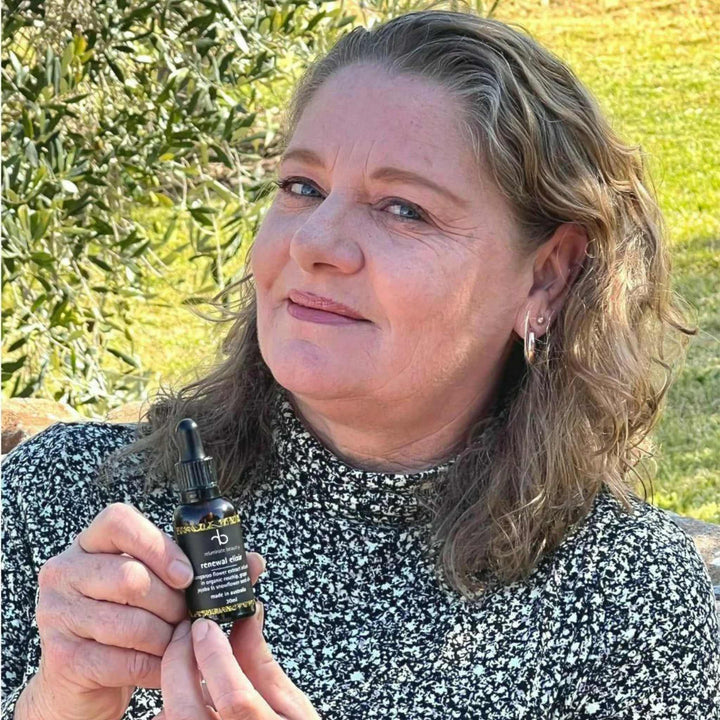 rawbeauty skincare Renewal Elixir Facial Oil Infused With Kangaroo Flower