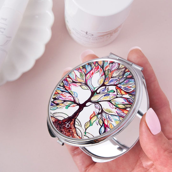 Reluminate Beauty Elegant Compact Mirror – stylish, lightweight handbag essential for quick makeup touch-ups and everyday elegance