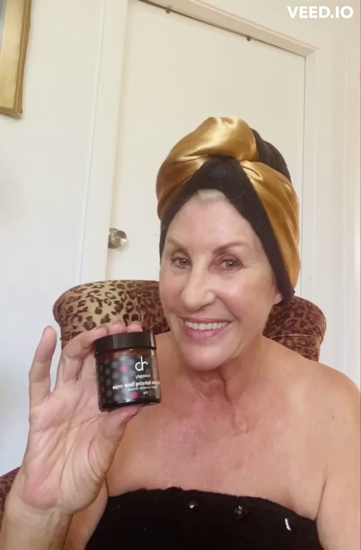 Customer video with Kakadu Plum face cream