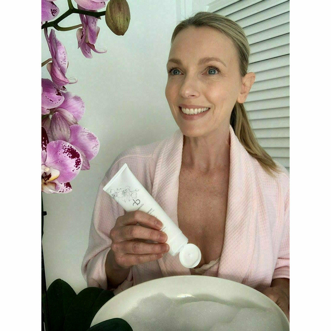 Best Face Cleanser for Mature Skin