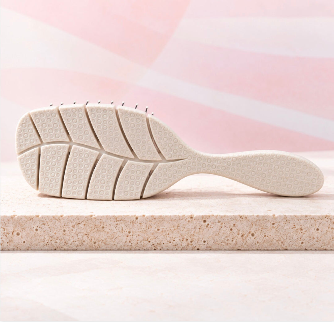 Eco Wheatstraw Detangling Brush for mature skin
