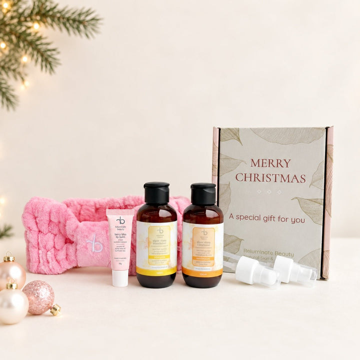 Merry & Bright Christmas Hair & Lip Care Gift Set Gift Pack for mature skin