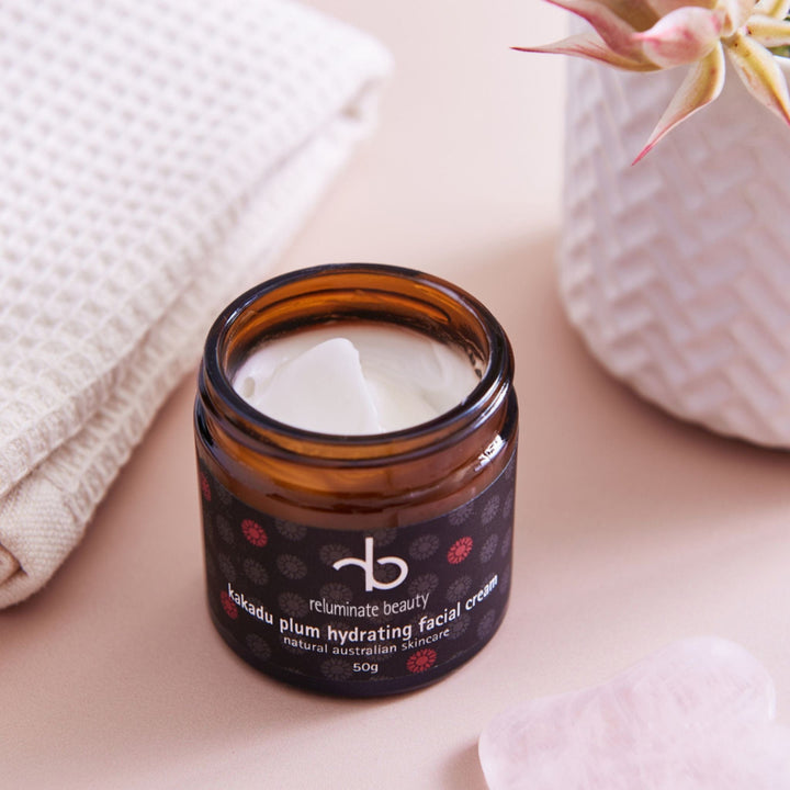 Reluminate Beauty Kakadu Plum Hydrating Facial Cream – enriched with Kakadu Plum for deep hydration and a radiant, smooth complexion for mature skin